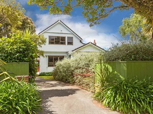 5 Puriri Street, Woburn