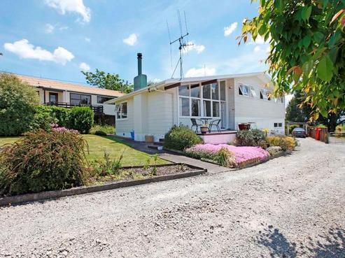 170 Collins Road, Temple View