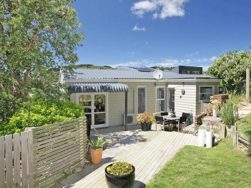 14 Chartwell Drive, Crofton Downs
