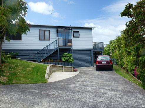 9B Kenneth Hopper Place, Manly
