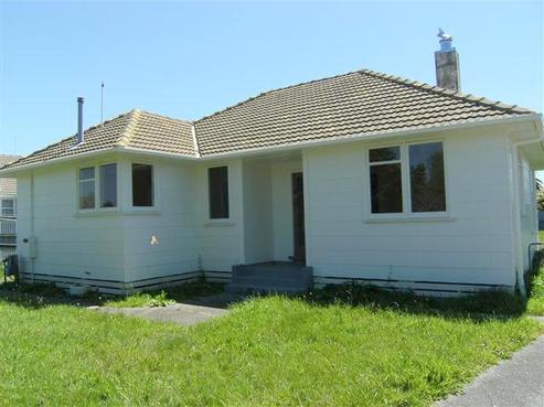 1022 Manuka Street, Mahora