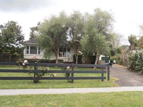 8 Saint Johns Avenue, Tuakau