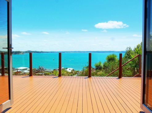 1090 Whangaparaoa Road, Tindalls Beach