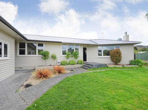 9 Whirinaki Crescent, Heretaunga