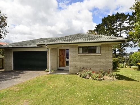 63 Saint Annes Crescent, Wattle Downs