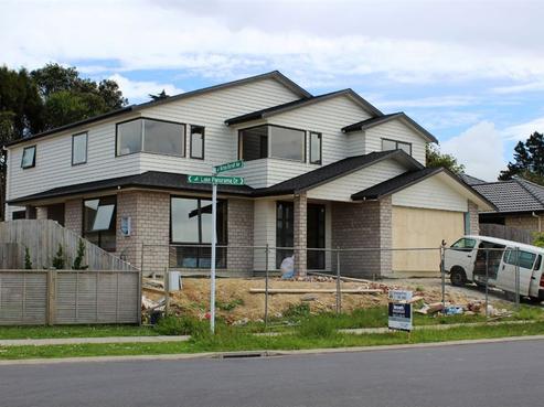 108 Lake Panorama Drive, Henderson Valley