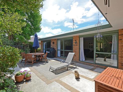 14A Galveston Grove, Totara Park