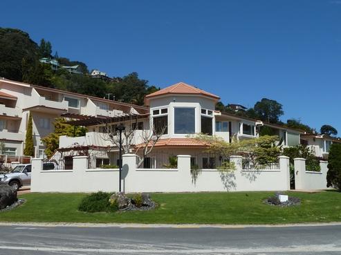 9/2 The Esplanade, Tairua