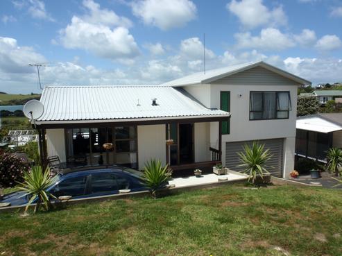 18 Kotanui Avenue, Army Bay