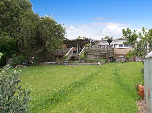 56 Bleakhouse Road, Howick