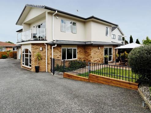 10 Haughey Avenue, Three Kings
