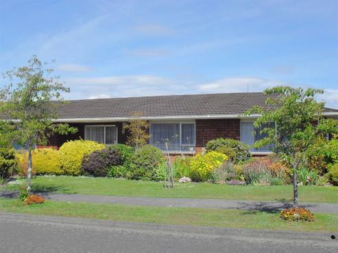 2 Shelton Place, Feilding