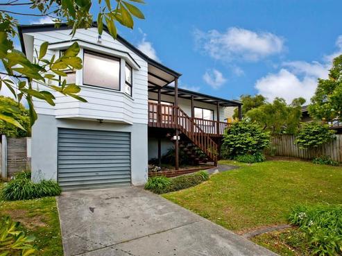 8 Leiden Place, Totara Vale