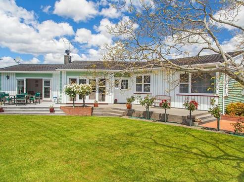 17 Garden Road, Avalon