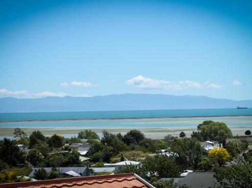 18 Clovelly Street, Atawhai