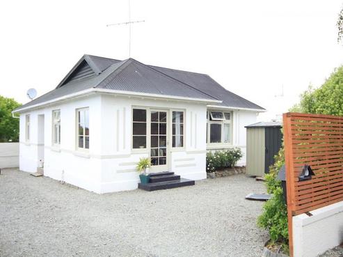 22 Harborough Street, Watlington