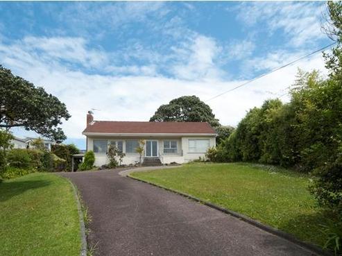 138 Beach Road, Castor Bay