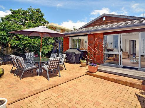 2/18 Carriage Close, Northpark