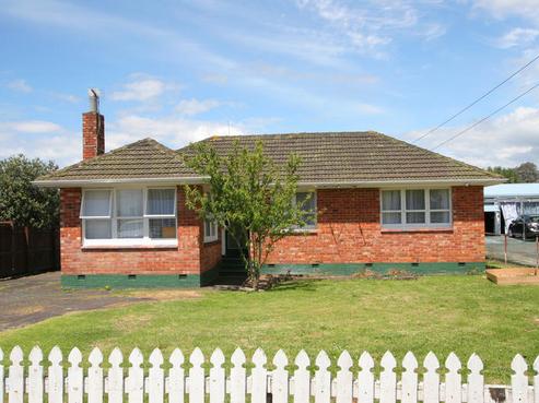 51 Hills Road, Otara
