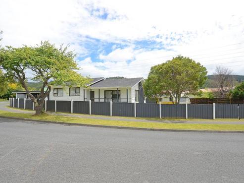 2 Jasper Grove, Birchville