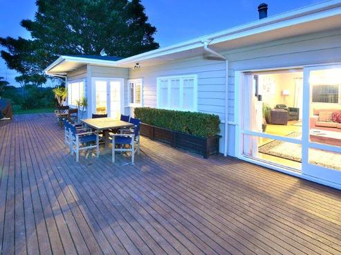 400 Paremoremo Road, Paremoremo