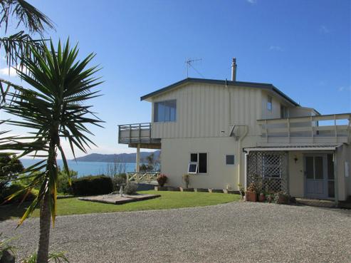 59 Seaview Road, Cable Bay