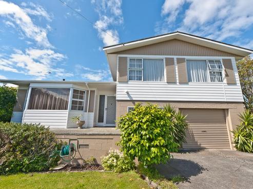 84 Devon Road, Springvale