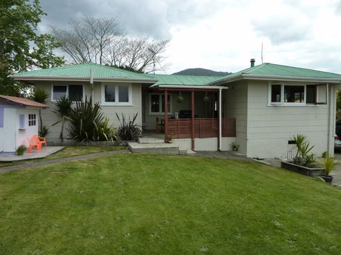 1 Victory Road, Fairy Springs