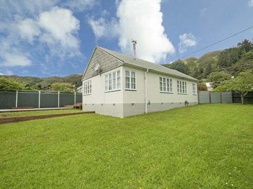 38 Cleland Crescent, Naenae