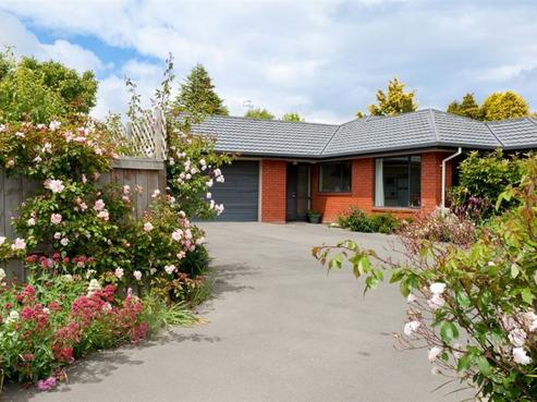 15A Penhelig Place, Burnside