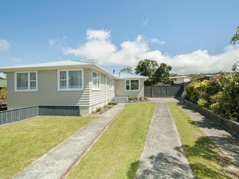 18 Barberry Grove, Maungaraki