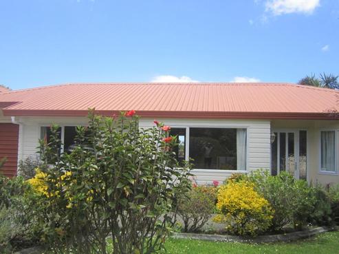 24B Elliston Crescent, Stanmore Bay