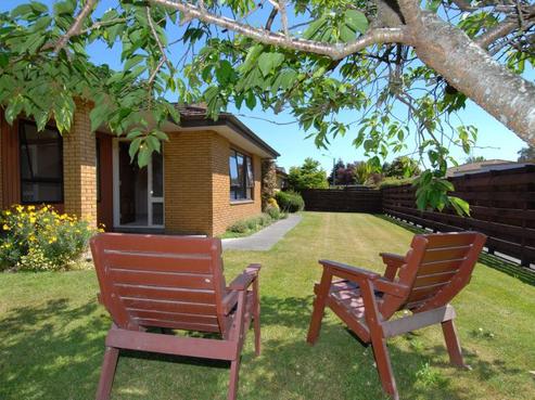 4B Bill Ashcroft Grove, Havelock North