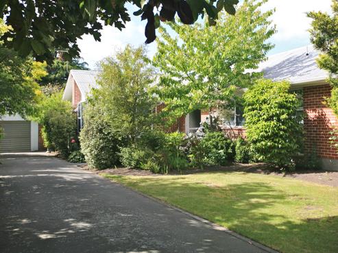 67 Main South Road, Sockburn