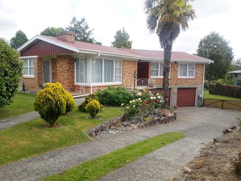 12 Kauri Street, Hillcrest