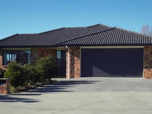 29 Delta Mews Place, Clive