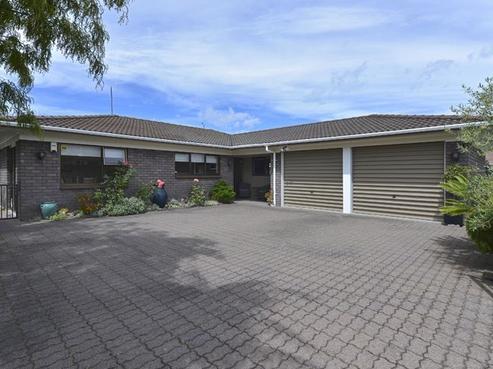 38B Holland Street, Glenholme