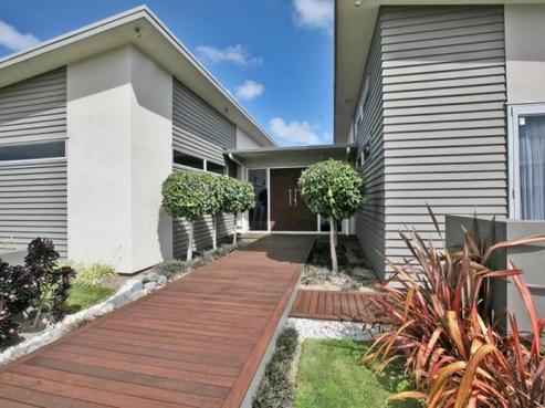 26 Merlot Drive, Greenmeadows