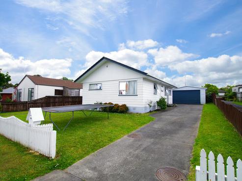 95 Santiago Crescent, Unsworth Heights