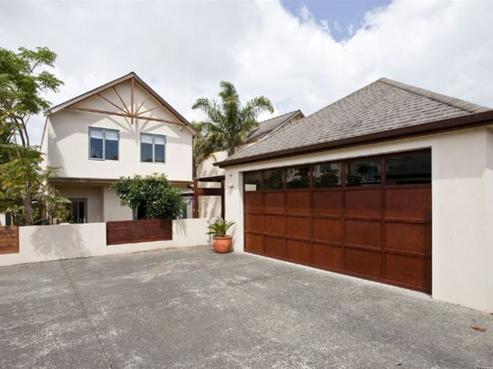 270 Alec Craig Way, Gulf Harbour