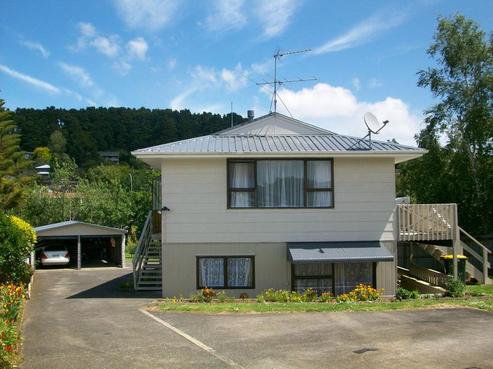 1/2 Ridgeway Road, Pukekohe