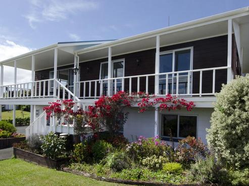 3 Saint Johns Road, Coopers Beach