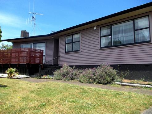 40 Glenview Terrace, Glenview