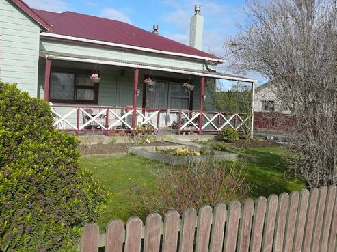 311 Union Street, Milton