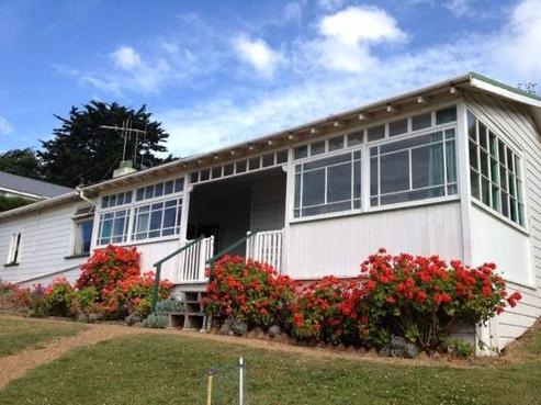 16 Haven Street, Moeraki
