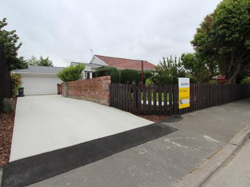 2 Hargest Crescent, Sydenham