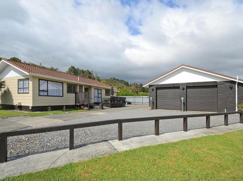 2 Topaz Street, Birchville