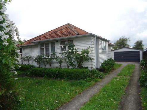 45 Montgomery Crescent, Bader