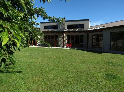 16 Fort Place, Hawea Flat