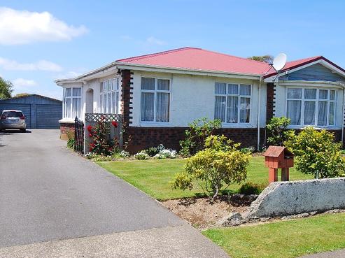 64 Venus Street, Georgetown